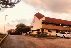 Отель Red Roof Inn Bridgeton  Бриджтон